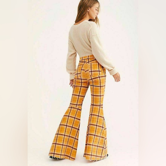 NWT FREE PEOPLE Just Float On Flares - Picture 6 of 7